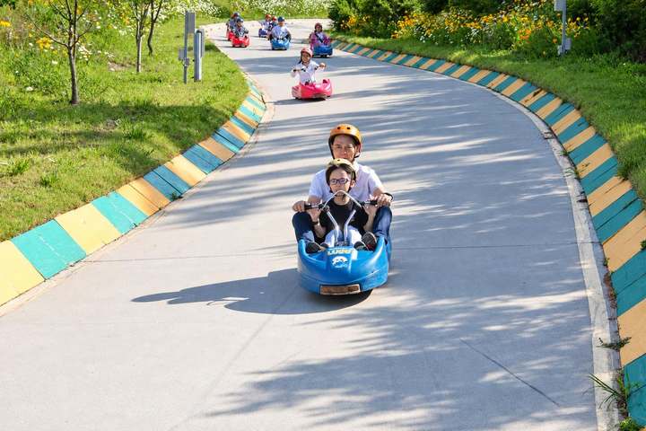 Ganghwa Luge 斜坡滑车实拍照片 1